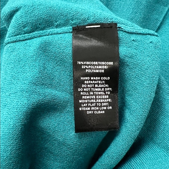 Lafayette 148 Lightweight Sweater Shell Blue Size Small - Picture 8 of 8